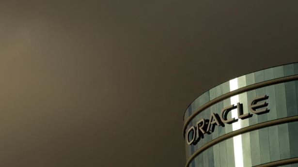 Oracle sparer 21.000 ansatte væk med AI