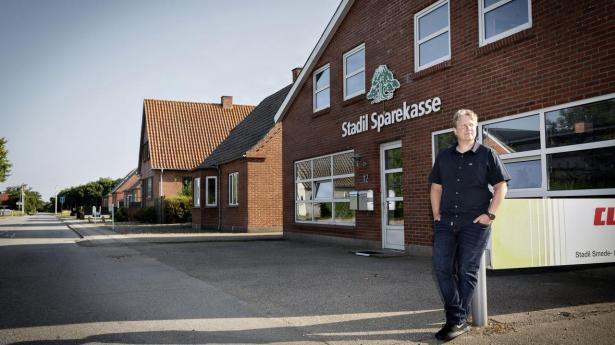 Sparekasse politianmeldt: Topchef erkender fejl
