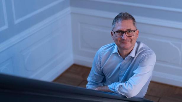 Nyt partnerskab baner vej CBS-uddannelse for forsikringsansatte