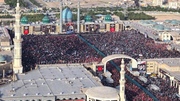 Analyse: Internationalt forsøg på at demontere Hormuz-truslen – men millioner til begravelse i Teheran viser styrket Iran