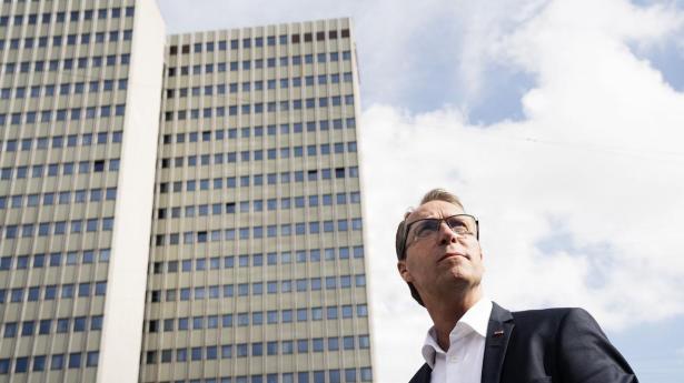 Nordens største hotelkæde tjener flere penge – men ét land giver hovedpine