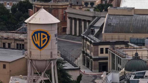 Dommer bremser Paramo­unts milliardopkøb af Warner Bros.