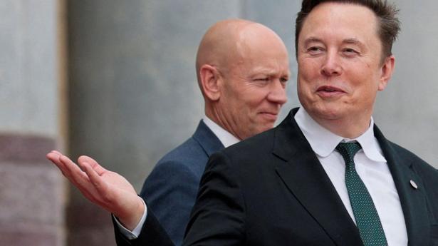 SpaceX slår forventningerne i første regnskab som børsnoteret selskab