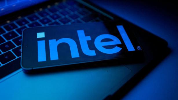 Aktiestatus i USA: Nøler frem mod ugens inflationsdata - pres på Intel
