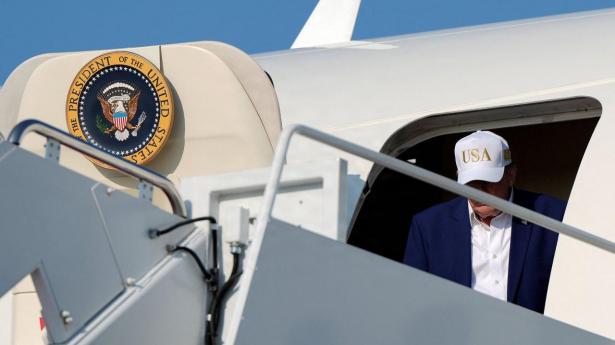 Medier: Trump smuttede fra Nato-topmøde i cateringvogn