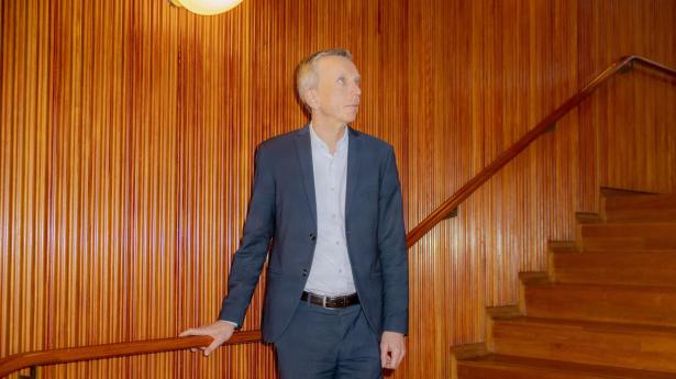 Demant opkøber britiske forretninger fra stor konkurrent
