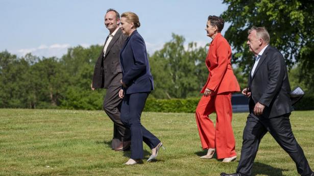Regeringen vil skære i fradrag for at lette selskabsskat