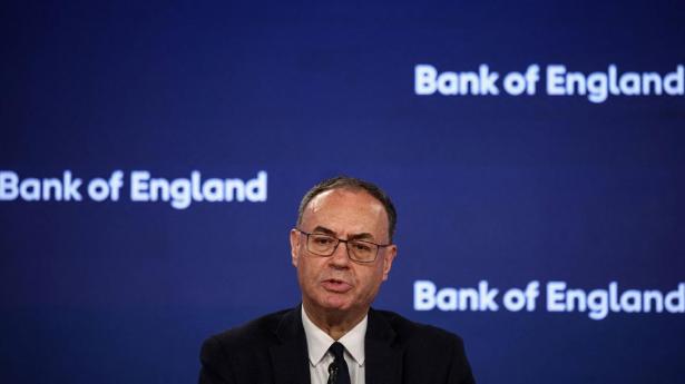 Bank of England holder renten i ro