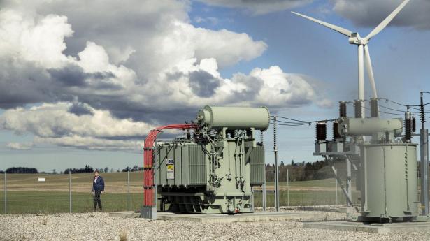 “Politikerne bør prioritere batterier sammen med vindmøller”