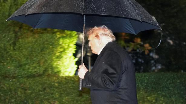 Analyse: Trumps provokerende alternativer – vil “udslette” Iran eller lave en aftale