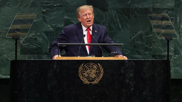 “Kapløbet truer enhver nation” advarede AI-profil. Men Trump har travlt med at vinde