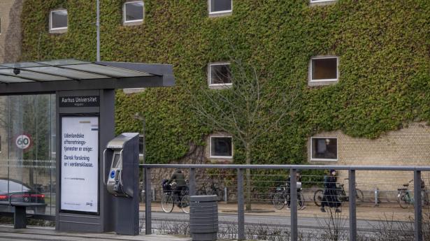 Baggrundstjek af udenlandske studerende skal forhindre spionage