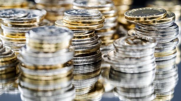 454.000 færre danskere skylder penge til det offentlige