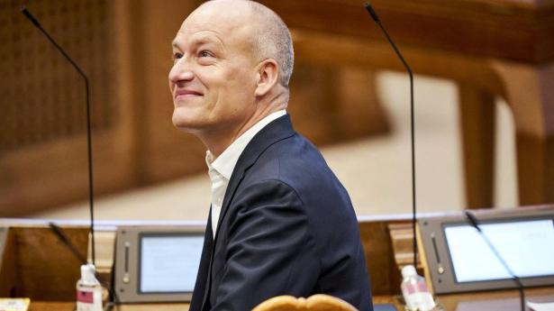 Enhedslisten vil indføre ny “topskat” på selskaber