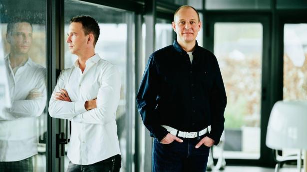 Anders Bjergegaard (t.v.) og Martin Bjergegaard ser et hul i markedet for iværksættere, der har svært ved at skaffe kapital. Foto: Frank Lohmann