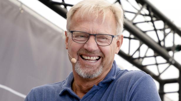 Anders Dam optrådte til det nyligt overståede Folkemøde på Bornholm i Finansteltet. Foto Walther Bølge