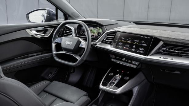 Audi_Q4_0730.jpg