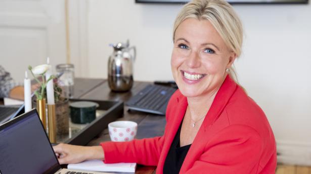 Merkur Andelskasse med Charlotte Skovgaard i spidsen har styr på hvidvaskindsatsen trods et særligt segment af svære kunder. PR-foto