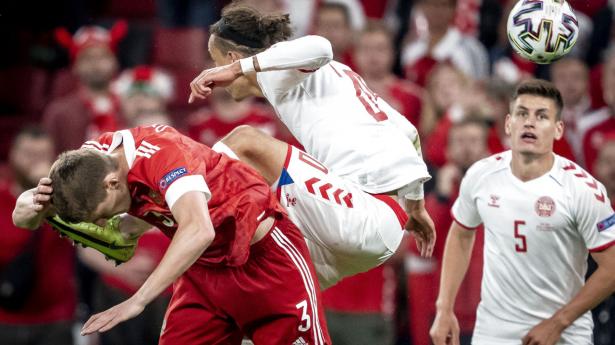 Danskerne kan åbenbart meget mere end at spille fodbold, mener Mastercard. Foto: Mads Claus Rasmussen/Ritzau Scanpix