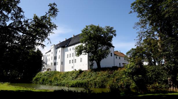 Dragsholm Slot er et af Danmarks mest atmosfærefyldte hoteller.