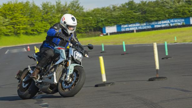 Elmotorcykel_Zero 1.jpg