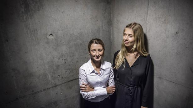 Emma Due Bitz og Anna-Sophie Hartvigsen, stiftere af Female Invest, er på Forbes' liste over bedste unge iværksættere. Arkivfoto: Thomas Lekfeldt/Ritzau Scanpix