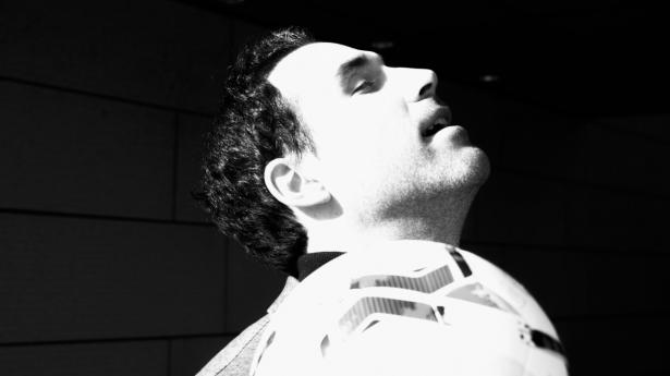 Den spanske fodboldorganisation LaLiga Santander sendte for nogle år tilbage 45 konsulenter ud i hele verden med det formål at promovere ligaen globalt. Én af dem er Gorka Herrero, som repræsenterer LaLiga i Norden og bor i København. Foto: Andreas Vinther