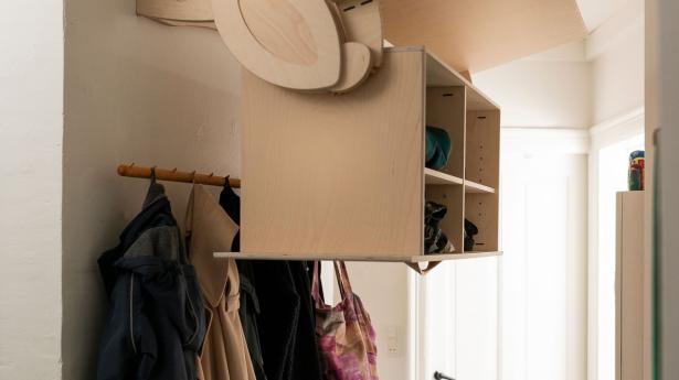 Levitate-skab fra Helium Living åbner, når man sænker det. Fra 4990 kr., heliumliving.dk. Foto: Nana Hagel