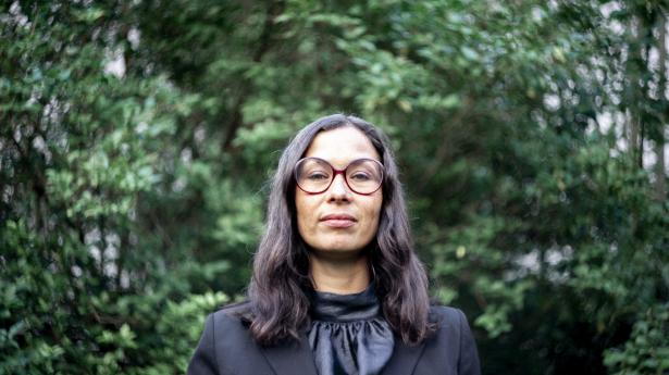 Executive coach Josefine Campbell giver i sin nye bog “Er du klar eller kapret?" råd og teknikker til at holde hjernen klar i pressede situationer. Foto: Andreas Vinther.