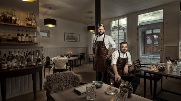 Søren Jakobsen (tv) og William Jørgensen (th) åbnede for første gang dørene til Restaurant Atrium i sommeren 2019. PR-foto