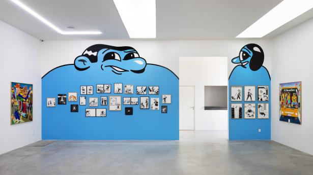 Venstre: HuskMitNavn har indtaget V1's udstillingsted Eighteen med en fremragende udstilling af malerier og tegninger. PR-foto