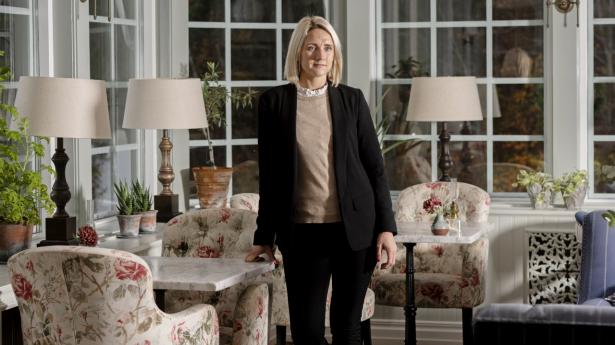Det sydsvenske spa- og konferencehotel satser på at byde flere danske virksomheder indenfor i fremtiden, siger Linda Olsson, ansvarlig for  møder og konferencer hos Ystad Saltsjöbad. Foto: Esther Kofoed Sørensen