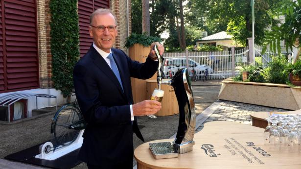 Carlsbergs topchef, Cees ‘t Hart, kan se tilbage på et godt andet kvartal, der i høj grad blev hevet hjem på en stærk slutspurt. Arkivfoto: Jacob Gronholt-Pedersen/Reuters/Ritzau Scanpix