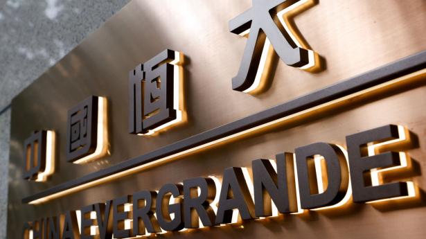 Ejendomsmatador og stor Evergrande-investor kæmper for at holde sig flydende: Klar til børsexit