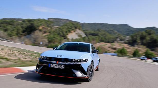 Med 650 hk og 770 Nm er Hyundai Ioniq 5 N den kraftigste gadebil fra Hyundai til dato.
Med en solid margin. PR-fotos