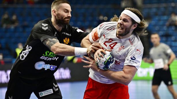 Håndboldstjernen Mikkel Hansen er en af de danskere, der fra sommeren 2022 kommer til at bruge forskerskatteordningen, når han vender tilbage til Danmark for at spille håndbold i Aalborg. Arkivfoto: Marton Monus/Reuters/Ritzau Scanpix