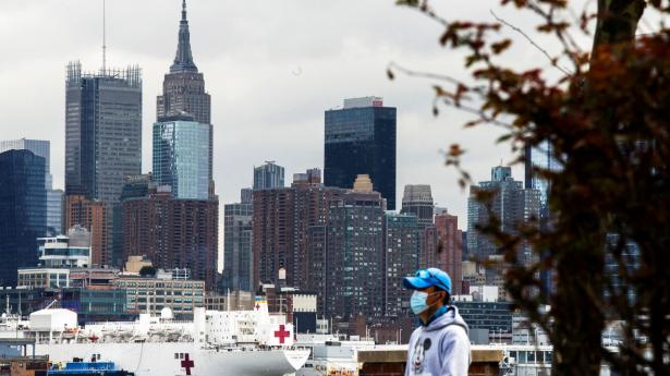 New York er blandt de delstater, der er hårdest ramt af coronasmitte. Andre steder i USA er genåbningen i fuld gang. Arkivfoto: Eduardo Munoz/Reuters/Ritzau Scanpix