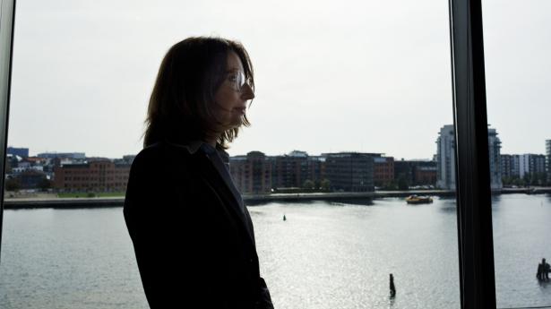 Ralitsa Møller var tidligere treasury-chef hos Nets, som hun havde sagsøgt i aktiestrid. Her med hendes advokat Michael Møller Nielsen. Arkivfoto: Peter-Emil Witt