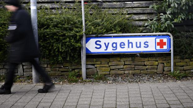 18 personer smittet med coronavirus er i øjeblikket indlagt på intensive afdelinger i Danmark.