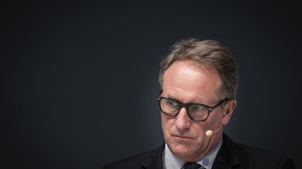 Den administrerende direktør i Dansk Industri, Lars Sandahl Sørensen, ser behov for, at der nu fokuseres på at åbne landet forsvarligt op igen.