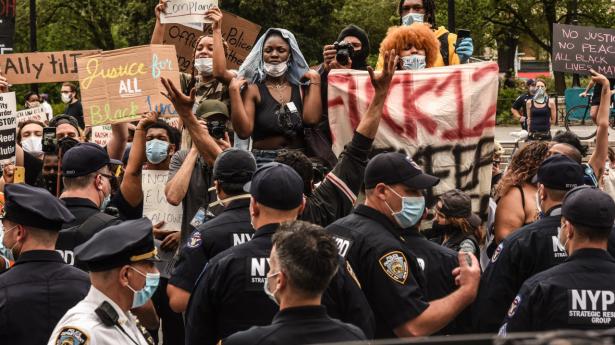 New York er en af de amerikanske storbyer, hvor der har været uroligheder i protest mod politivold mod sorte.