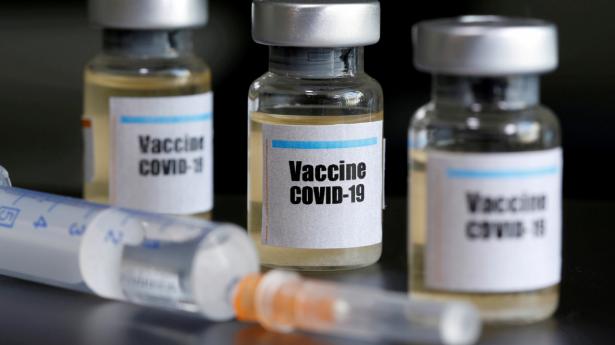 Vaccinen man venter på i hele verden. EU sætter sin lid til det svensk-britiske medicinalselskab AstraZeneca, men mange andre steder i verden arbejdes der på livet løs for at udvikle en vaccine mod coronavirus.