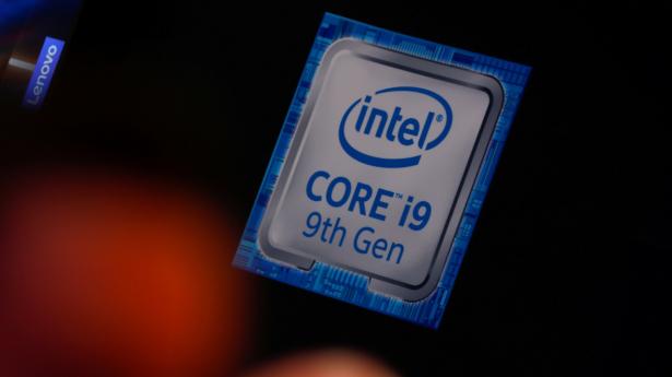 Intel skuffede torsdag aften med sit kvartalsregnskab, og det blev straffet på børsen fredag. Arkivfoto: Mike Blake/Reuters