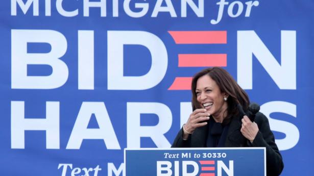 Kamala Harris ville selv have været præsidentkandidat, men endte som vicepræsidentkandidat for Joe Biden. Harris ser ud til at blive USA's første både sorte og kvindelige vicepræsident.