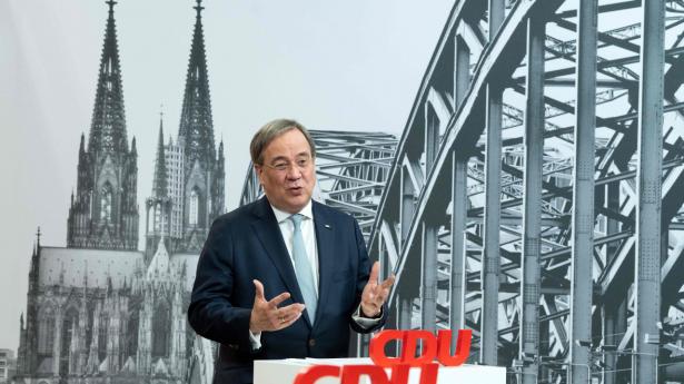 Armin Laschet, den nye leder af Tysklands konservative CDU, er en svoren europæer og tilhænger af multikulturalisme, som har lovet at fortsætte forbundskansler Angela Merkels kurs.