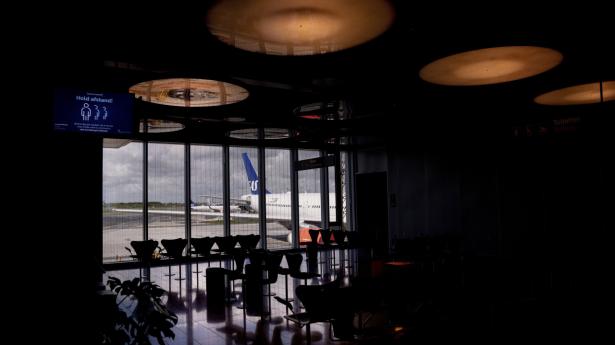 SAS kom ud af første kvartal med et underskud på 1,5 milliarder kroner. SAS' regnskabsår er forskudt, så første kvartal dækker november, december og januar. Antallet af passagerer var på en million de tre måneder. Det er fem millioner færre end i samme periode sidste år. (Arkivfoto)