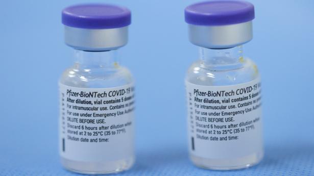 Danmark køber 1,17 millioner coronavacciner fra Rumænien. Vaccinerne forventes at ankomme i løbet af de næste par dage. (Arkivfoto)