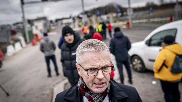 Udviklingsminister Flemming Møller Mortensen besøger grænseovergangen ved Medyka under besøg i grænseområdet imellem Polen og Ukraine, lørdag den 5. marts 2022.. (Foto: Mads Claus Rasmussen/Ritzau Scanpix)