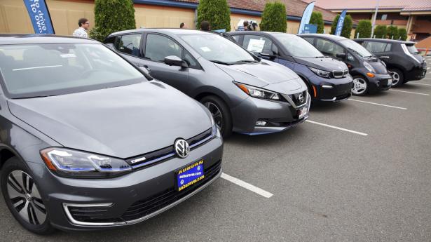 Der kan fortsat opleves flaskehalse i produktionen af biler i 2022, varsler BMW og Volkswagen. Arkivfoto: Genna Martin/Ritzau Scanpix