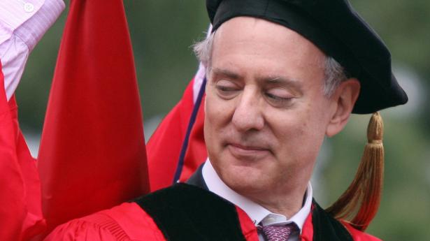 Alan Leventhal er bekræftet som USA's næste ambassadør i Danmark. Billedet er fra en ceremoni på Boston University i 2009.